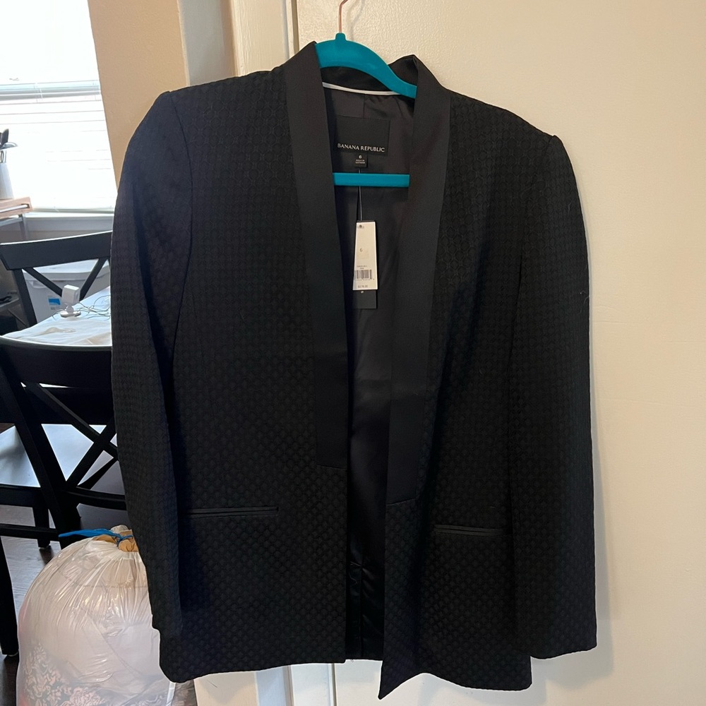 Banana Republic Black Blazer! Brand new w/ tags